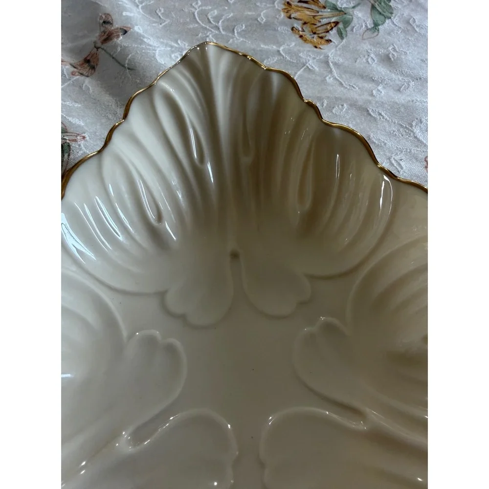 Lenox Ivory Gold Trim Triangular Leaf Bowl Scalloped Edge USA Fine China